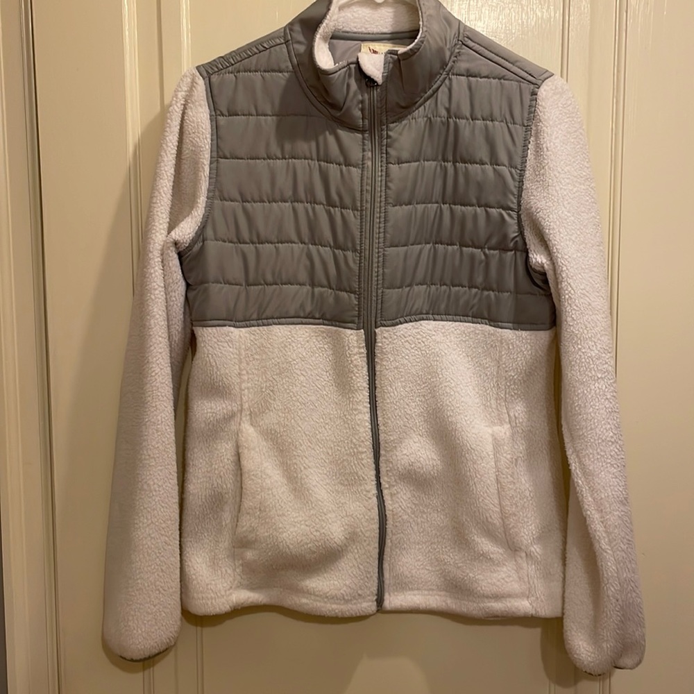 Faded glory white fleece jacket